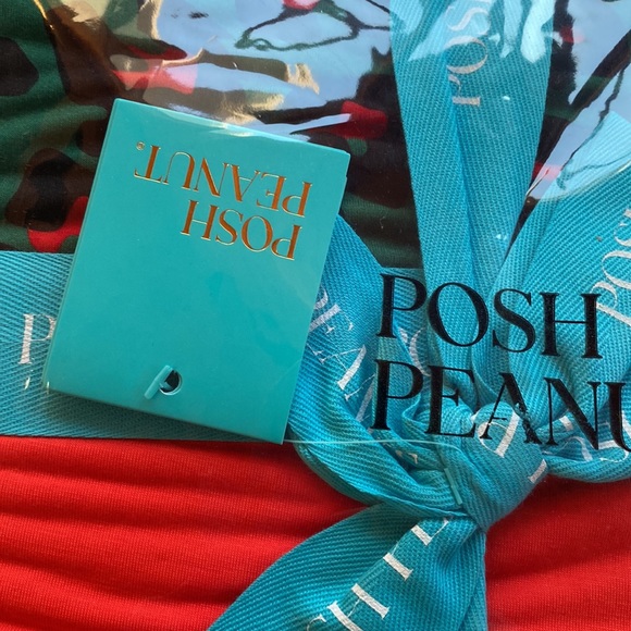 NWT Posh Peanut Whitley Grace Vintage Holiday Red Ruffled Luxette Blanket  - OS - Picture 3 of 4